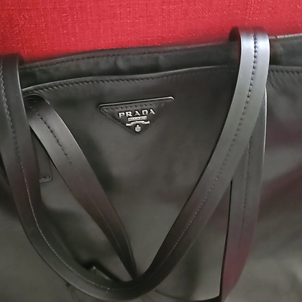 PRADA RIVET BAG - Picture 9 of 13